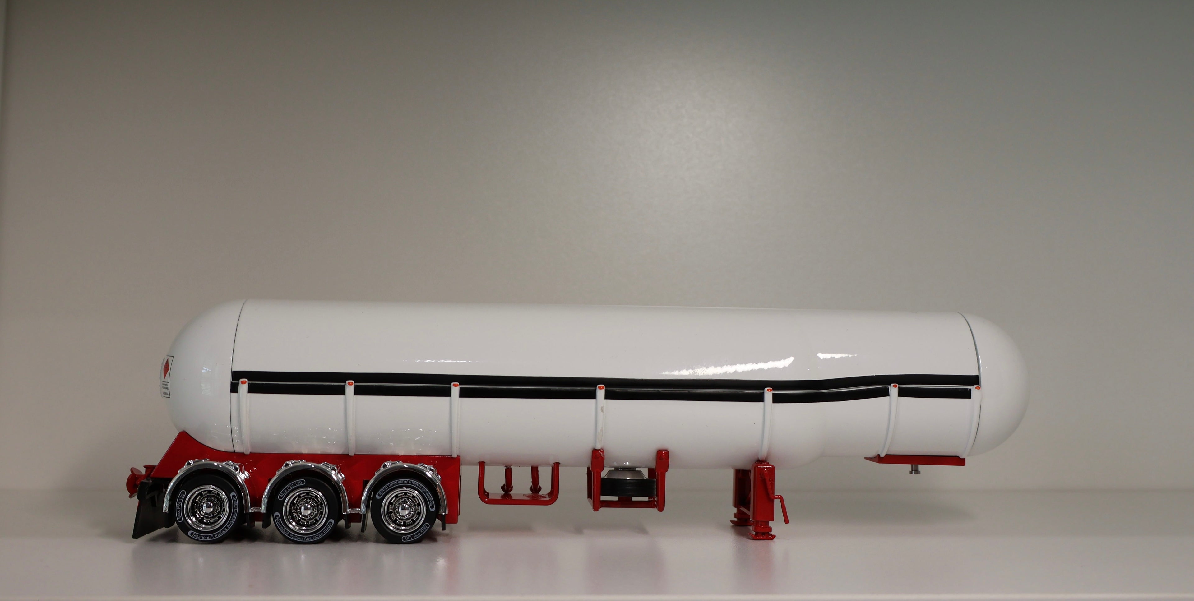 1:50 Scale LPG Tanker Model (PREORDER)